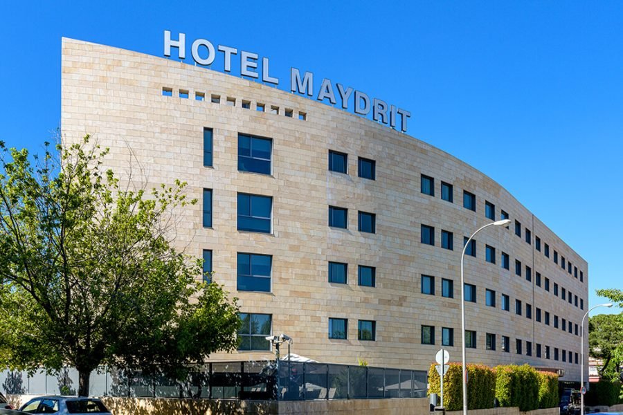 Hotel Maydrit airport