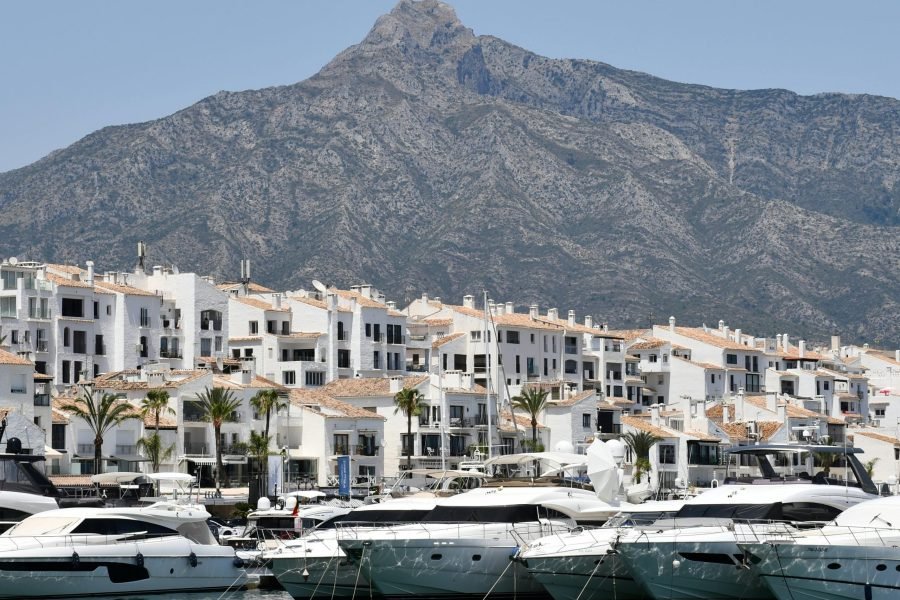Marbella Walking Tour