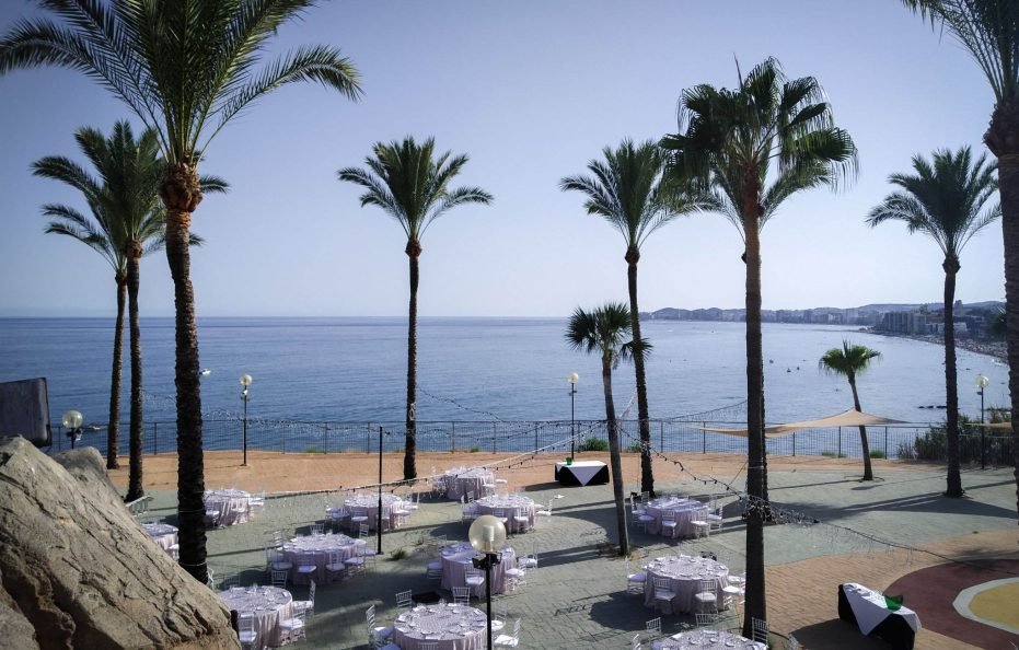 Holiday World Polynesia Hotel in Benalmádena